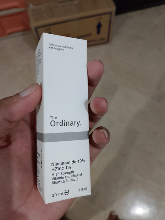 The Ordinary Niacinamide 10% + Zinc 1% serum 30ml – Rs.999 at sub999.com

Original The Ordinary Niacinamide serum for acne, pores & oil control – Rs.999

Skincare serum by The Ordinary – Niacinamide + Zinc formula – Rs.999 deal